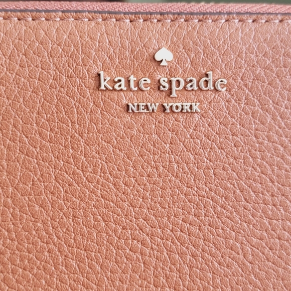 NWOT Kate Spade Leila Large Continental Wallet Tan Pebbled Leather KH786 - Picture 2 of 10